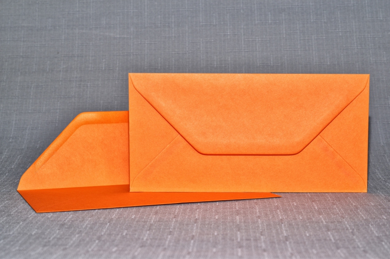 Envelope DL orange