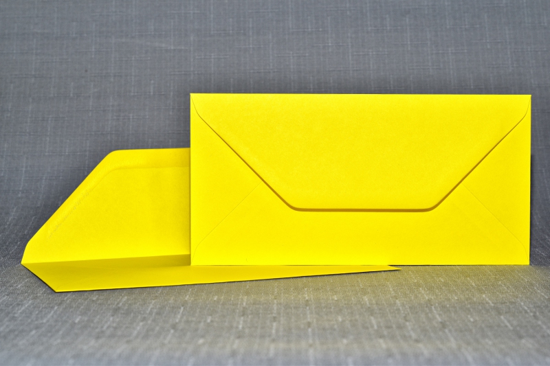Envelope DL yellow