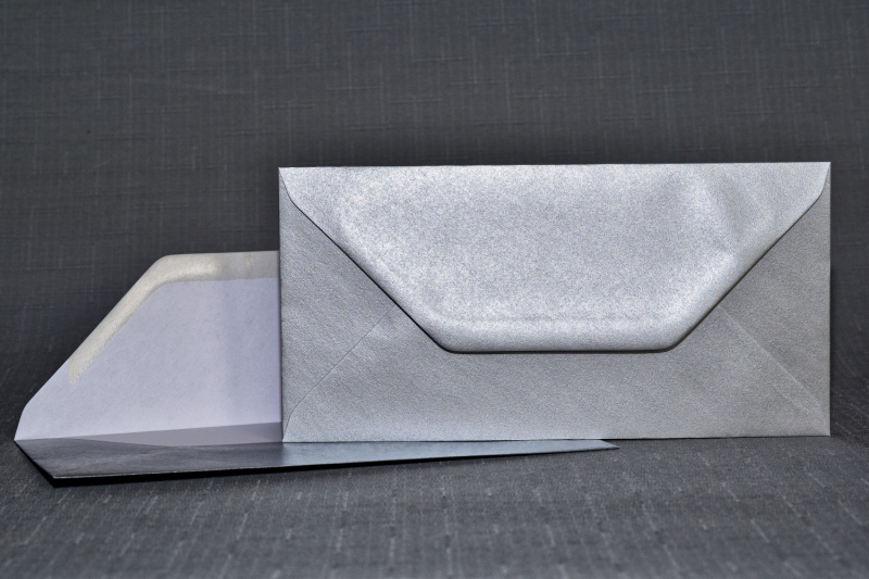 Envelope DL dark silver