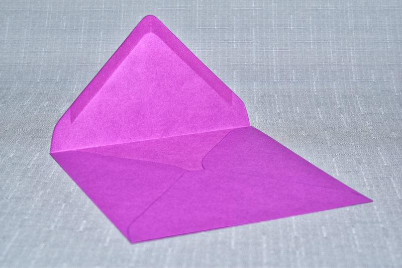 Envelope Square purple 130mm