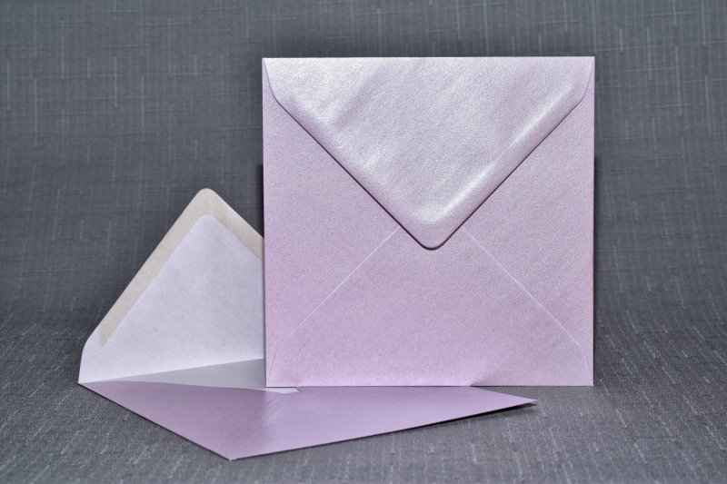 Envelope Square lilac metallic 130mm