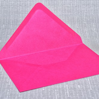 Envelope C6 fuchsia