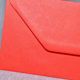 Envelope DL red