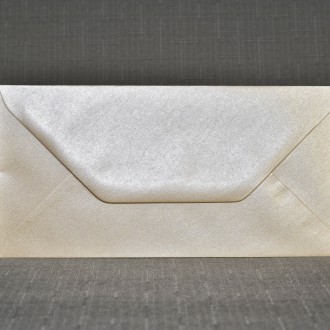 Envelope DL oyster white