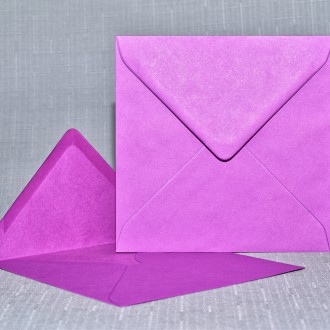 Envelope Square purple 130mm