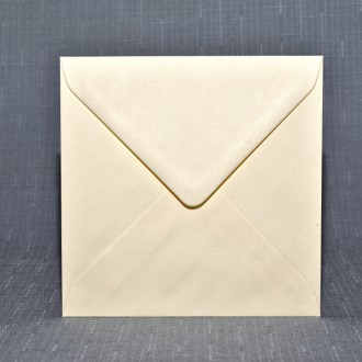 Envelope Square cream 155mm